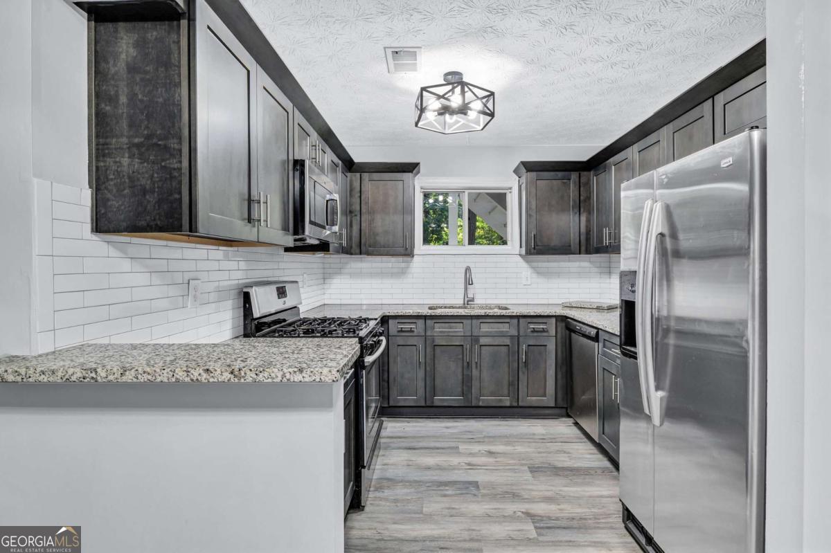Bentley Ridge - Residential