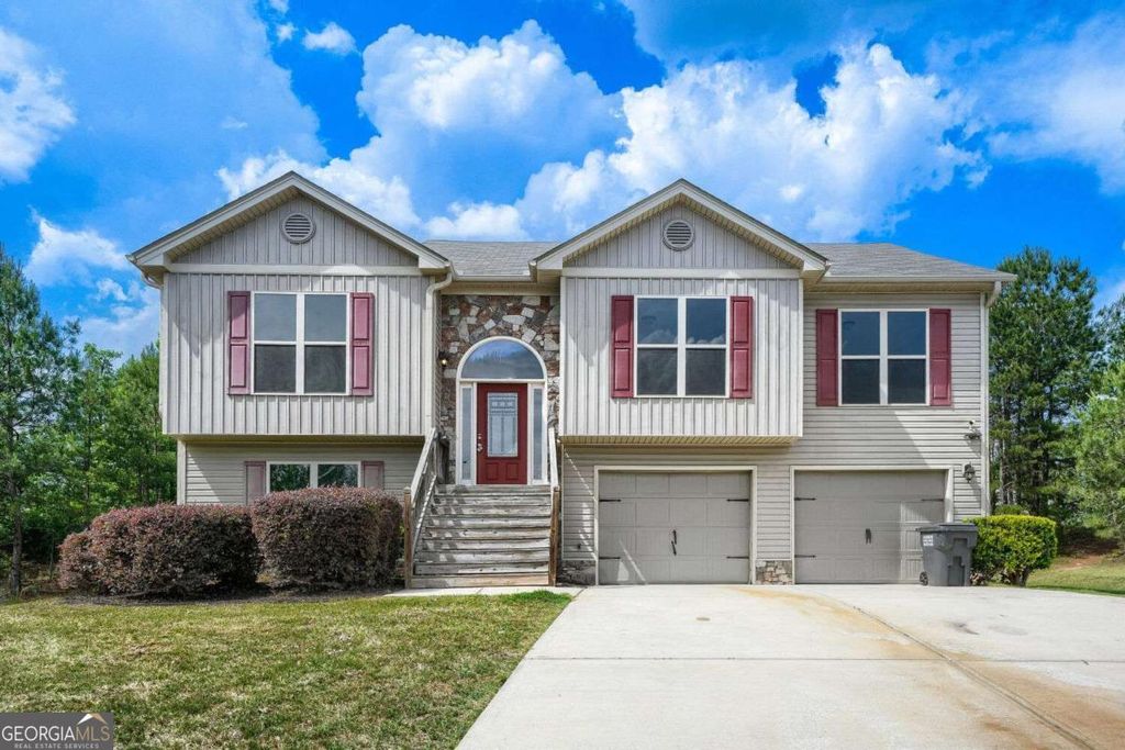 Photo of 220 Betty Ann Lane, Covington, GA 30016 (MLS # 10770355)