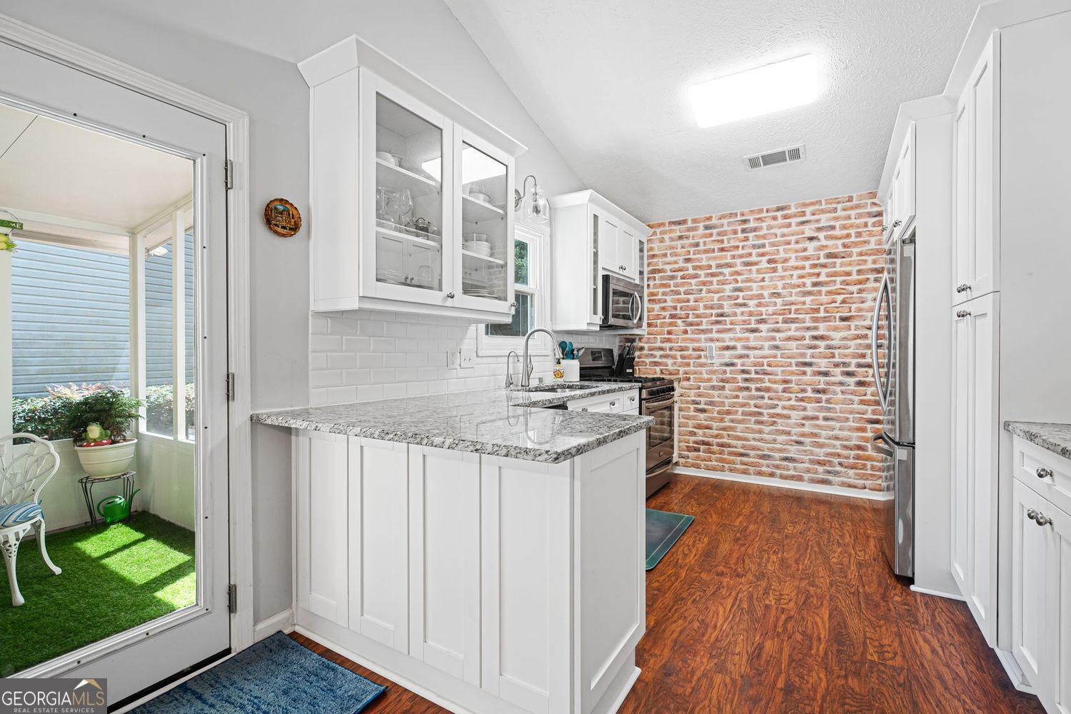 Woodstock, Georgia 30188, United States, 2 Bedrooms Bedrooms, ,2 BathroomsBathrooms,Residential,Active,160747