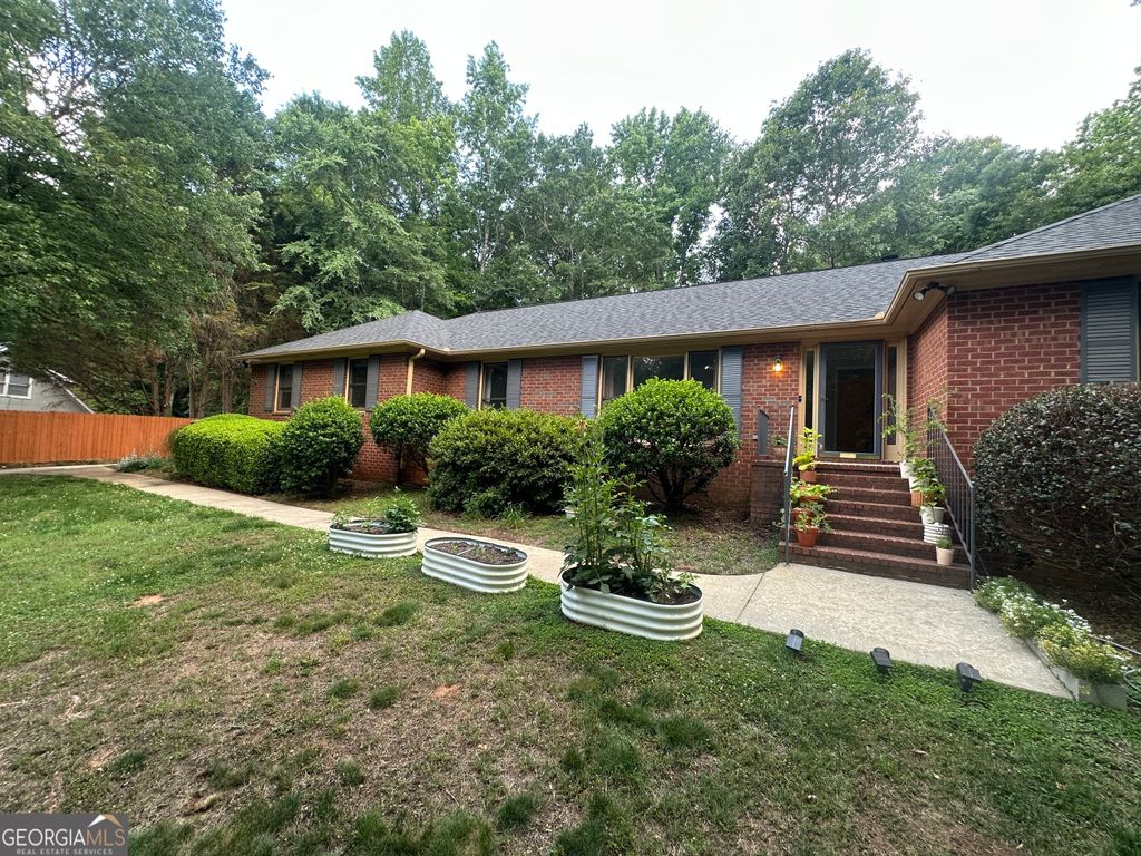 Photo of 126 Buckeye Branch, Athens, GA 30605 (MLS # 10771104)