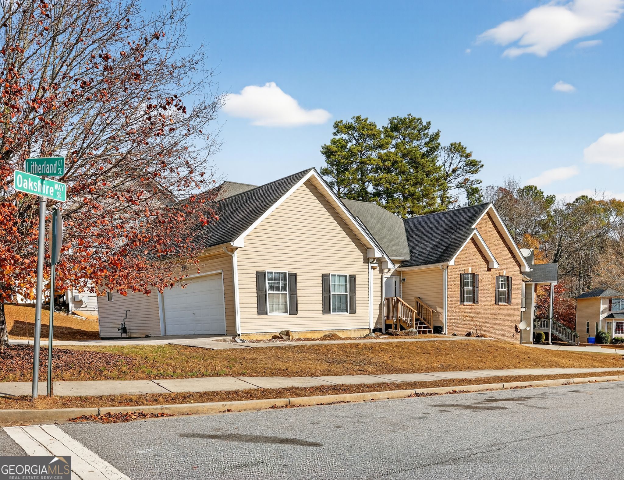 3596 Oakshire WAY SE