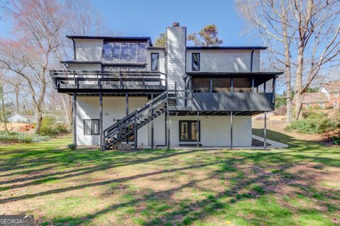 5284 Silver Creek DR SW Lilburn GA 30047