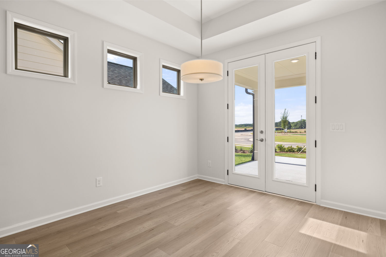 Snellville, Georgia 30078, United States, 2 Bedrooms Bedrooms, ,2 BathroomsBathrooms,Residential,Active,160109