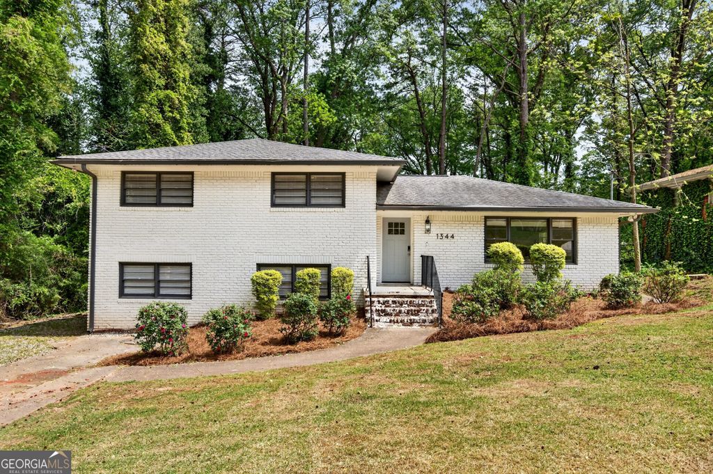 Photo of 1344 Midlawn Drive, Decatur, GA 30032 (MLS # 10729976)