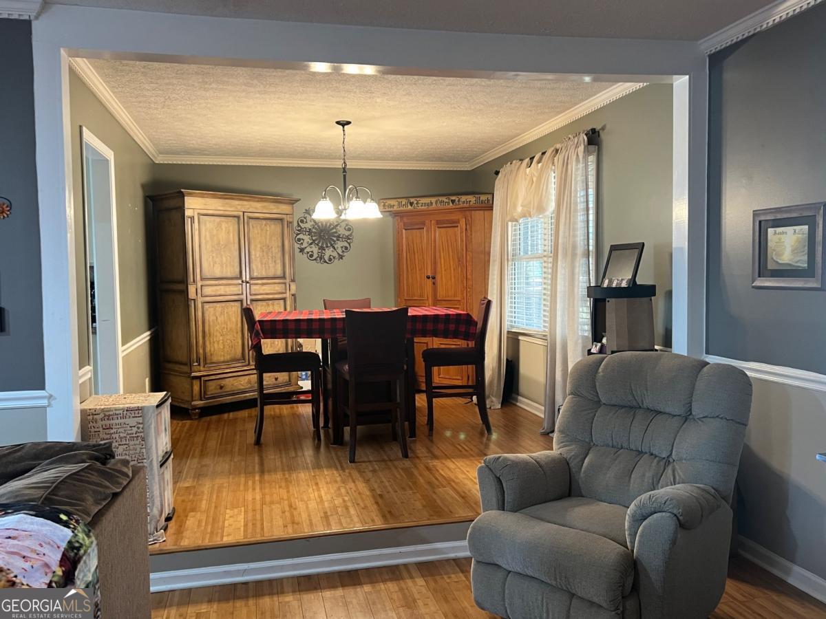 313 Chattahoochee WAY
