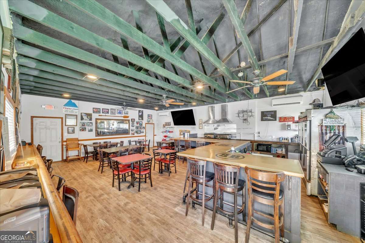 3077 Lamar RD