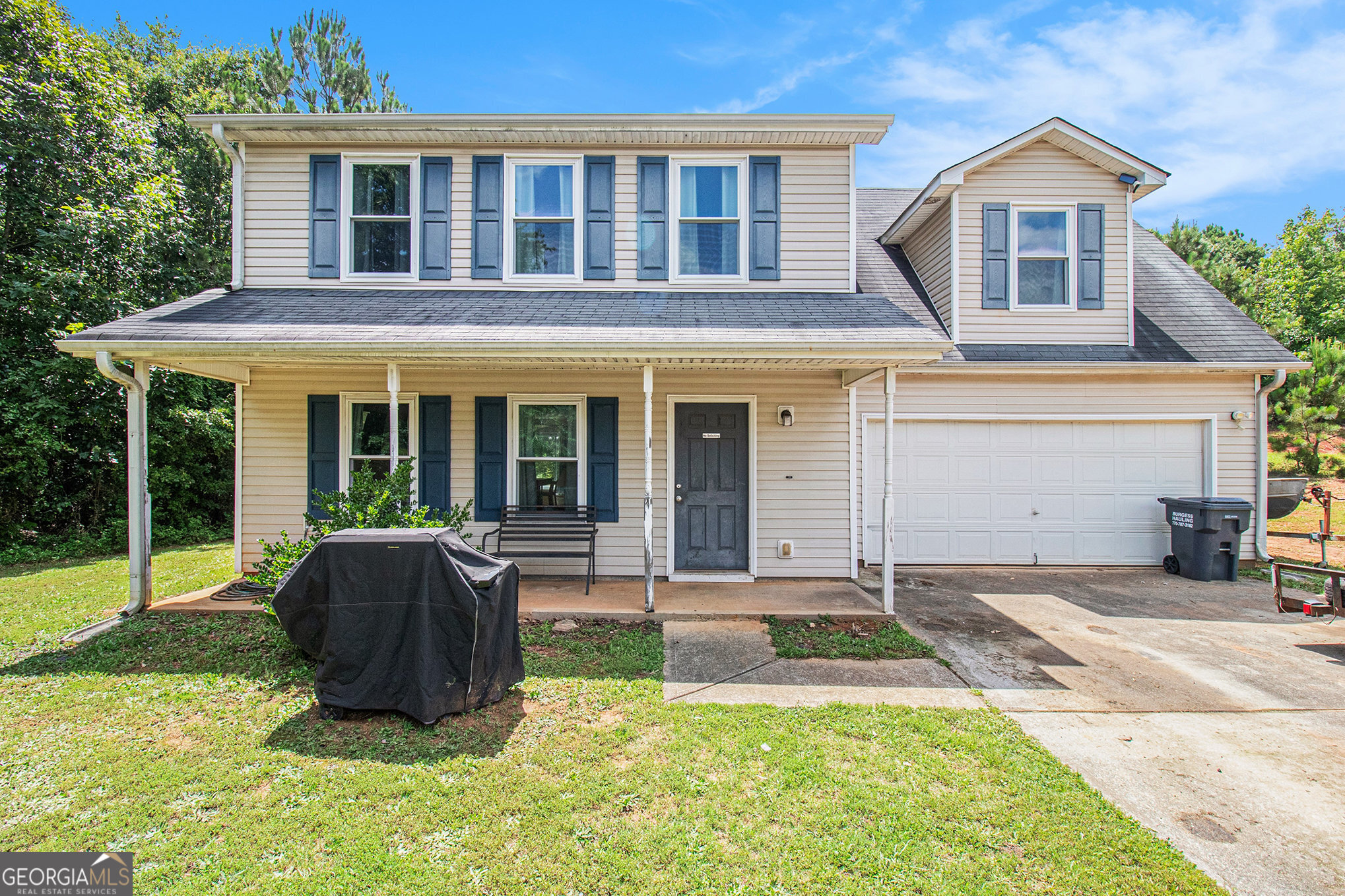 ***Sellers are offering a $2500 flooring credit*** Get ready to call this house your next home or investment property! This home is located in a community with no community association or rental restrictions. The main level details the kitchen, family room, dining room, half bath, and access to both the backyard and two-car garage. The dining room opens up to both the kitchen and the family room. The upstairs boasts all bedrooms and full baths. The oversized primary suite boasts its own private bathroom and two large walk-in closets. The backyard backs to trees, adding privacy. The sellers are open to blind offers, so submit your offer today!