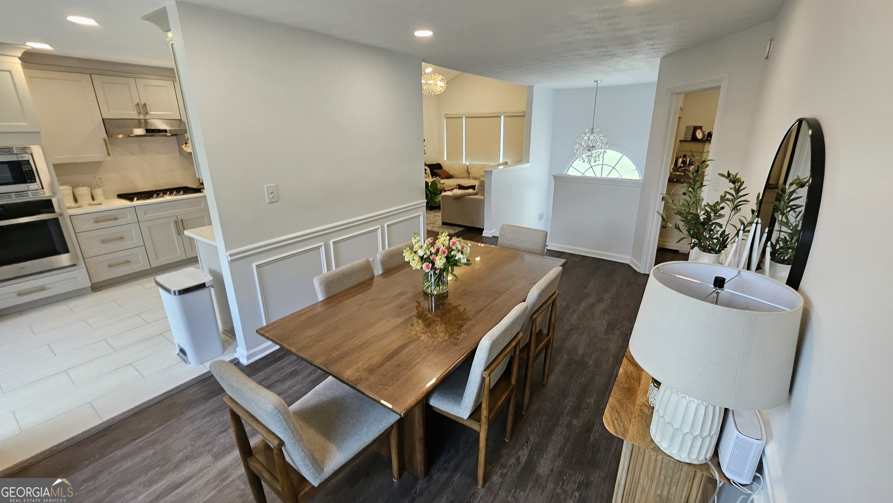 1338 Barrett Bluff DR