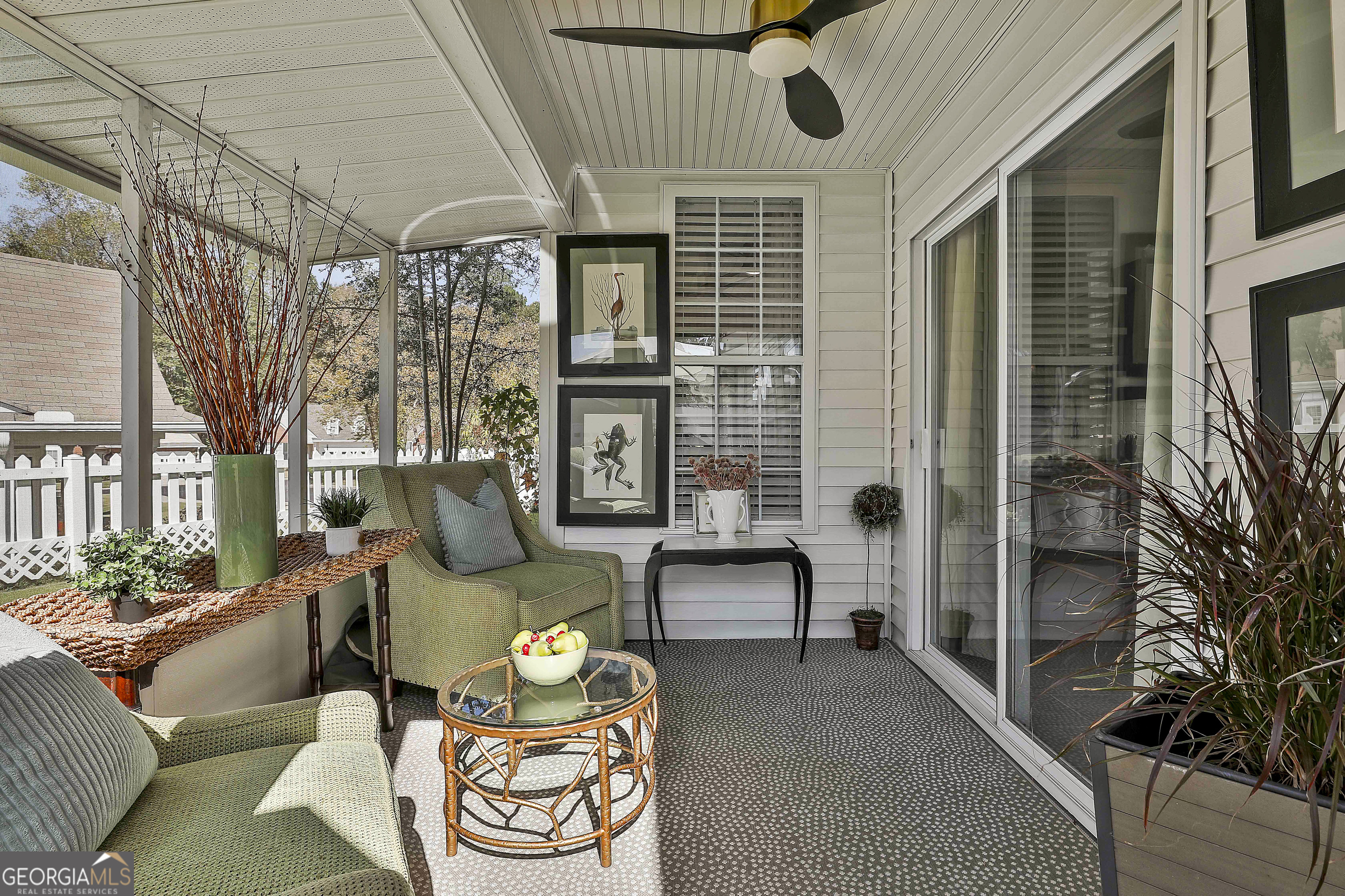 Peachtree City, Georgia 30269, United States, 2 Bedrooms Bedrooms, ,2 BathroomsBathrooms,Residential,Active,238110