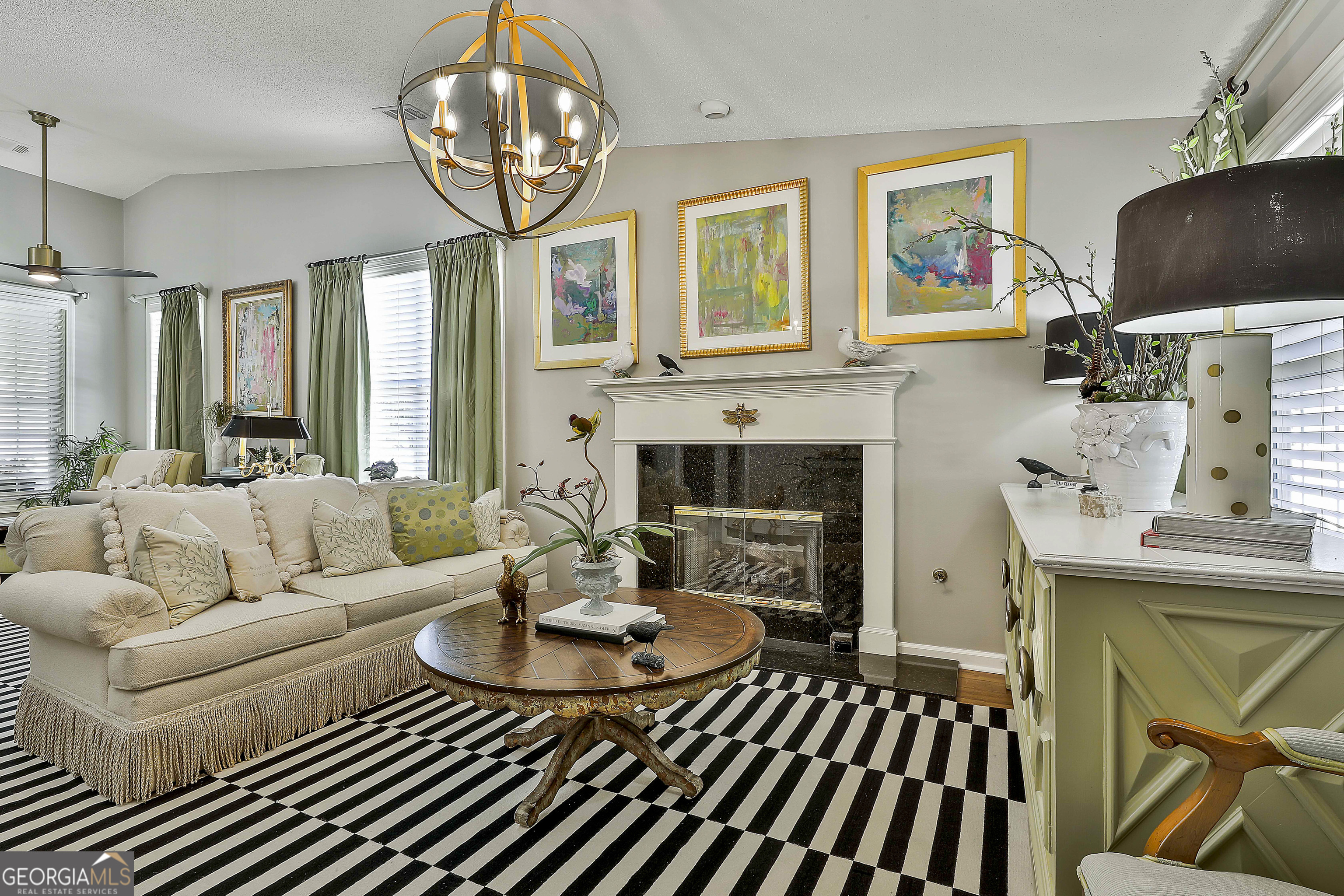 Peachtree City, Georgia 30269, United States, 2 Bedrooms Bedrooms, ,2 BathroomsBathrooms,Residential,Active,238110