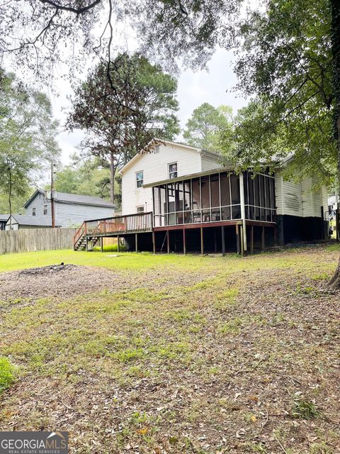 A home in Riverdale