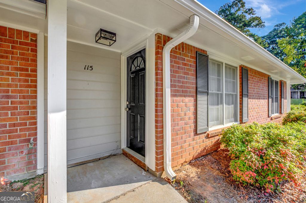Photo of 115 Belle Drive, Fayetteville, GA 30214 (MLS # 10654740)