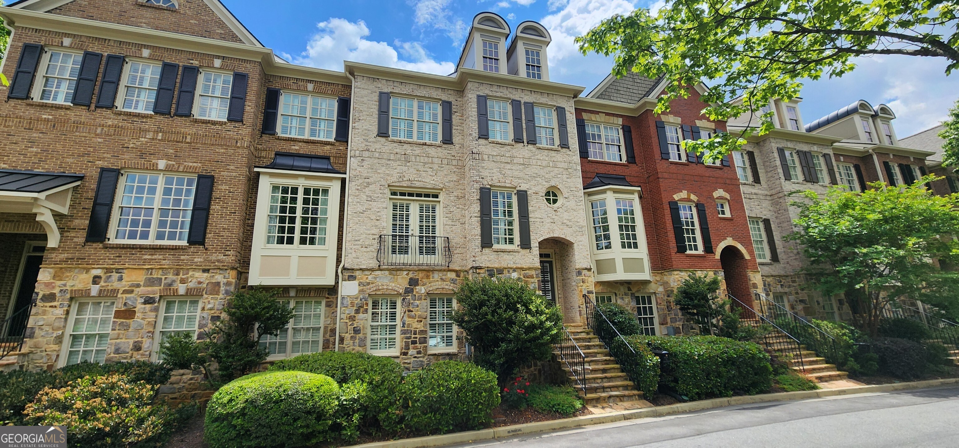 1228 Parkside Village DR