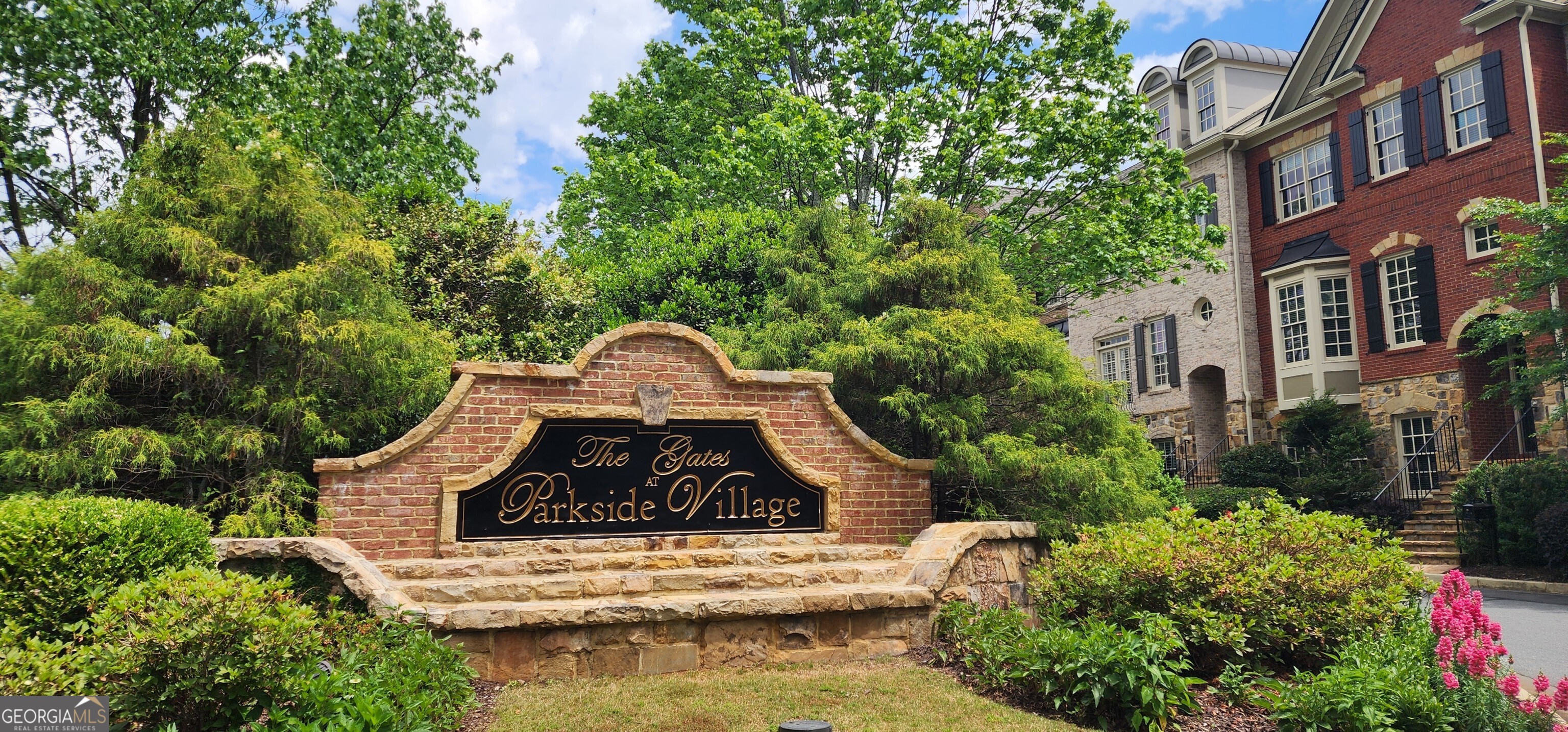 1228 Parkside Village DR