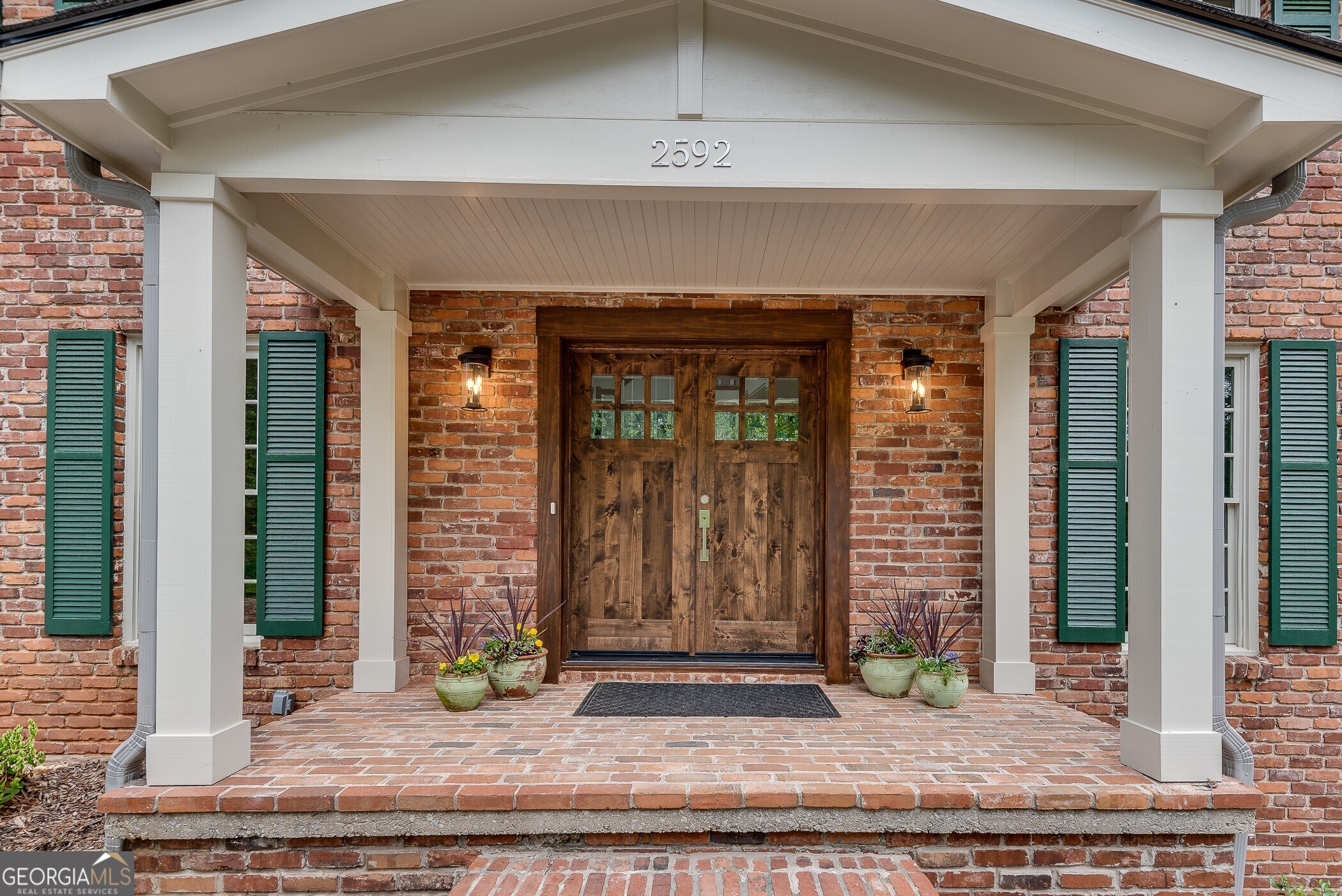 2592 River Oak DR