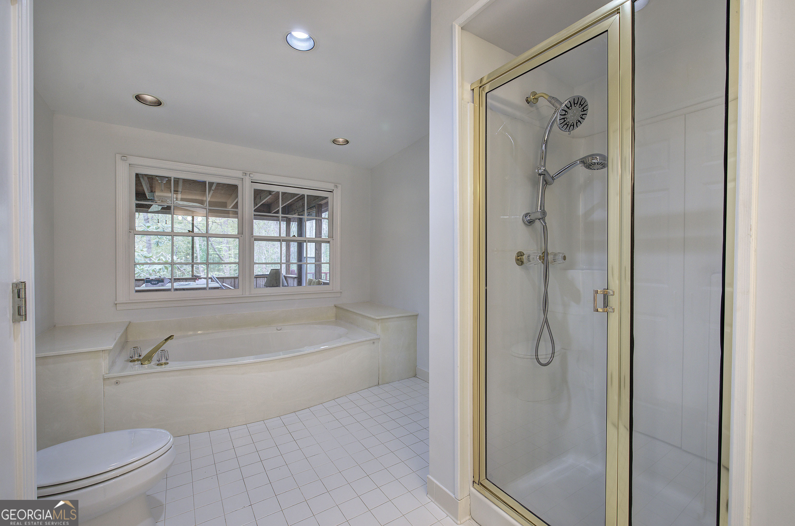 Marietta, Georgia 30068, United States, 4 Bedrooms Bedrooms, ,3 BathroomsBathrooms,Residential,Active,171184