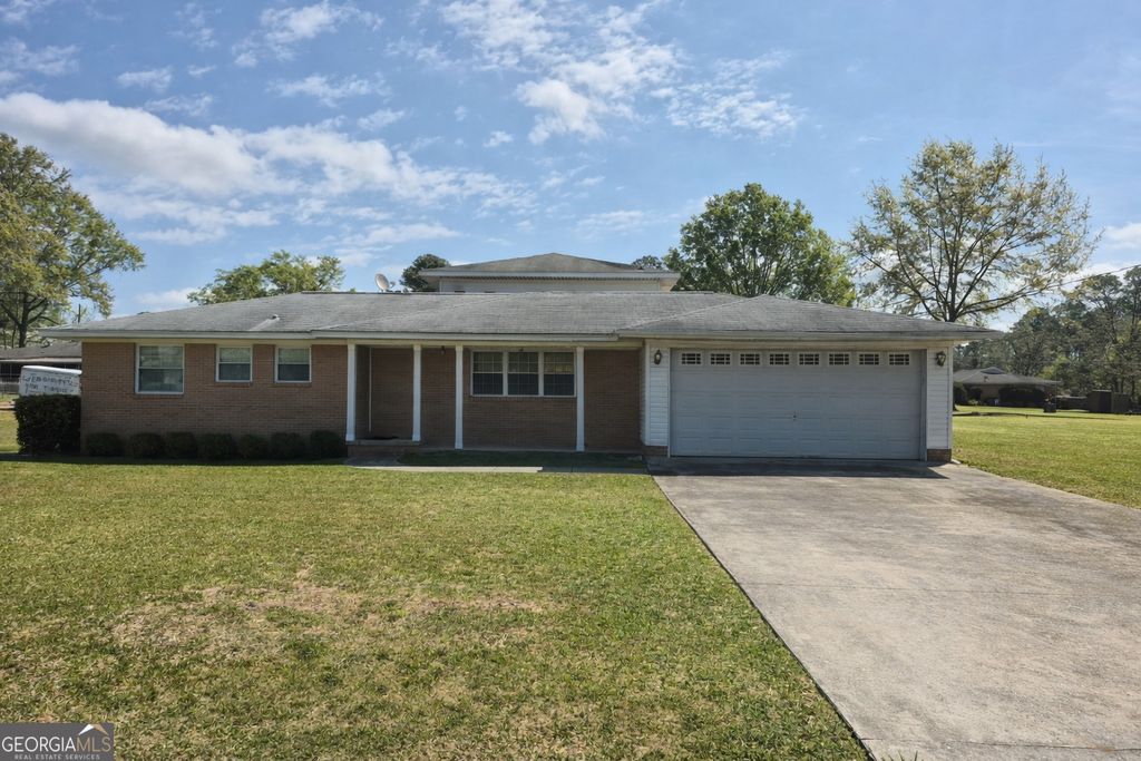 Photo of 13 Marshall Street, Butler, GA 31006 (MLS # 10722017)