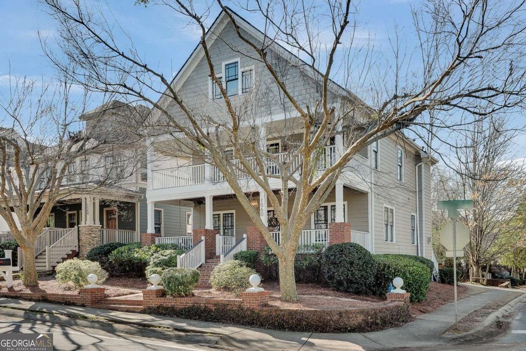 Photo of 1560 Spring Street SE, Smyrna, GA 30080 (MLS # 10714099)