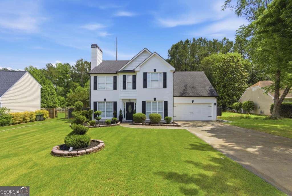 Photo of 107 Creekstone Way, Acworth, GA 30101 (MLS # 10780190)