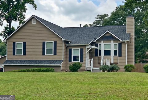 Photo of 565 Scarborough Road, Ellenwood, GA 30294 (MLS # 10545717)
