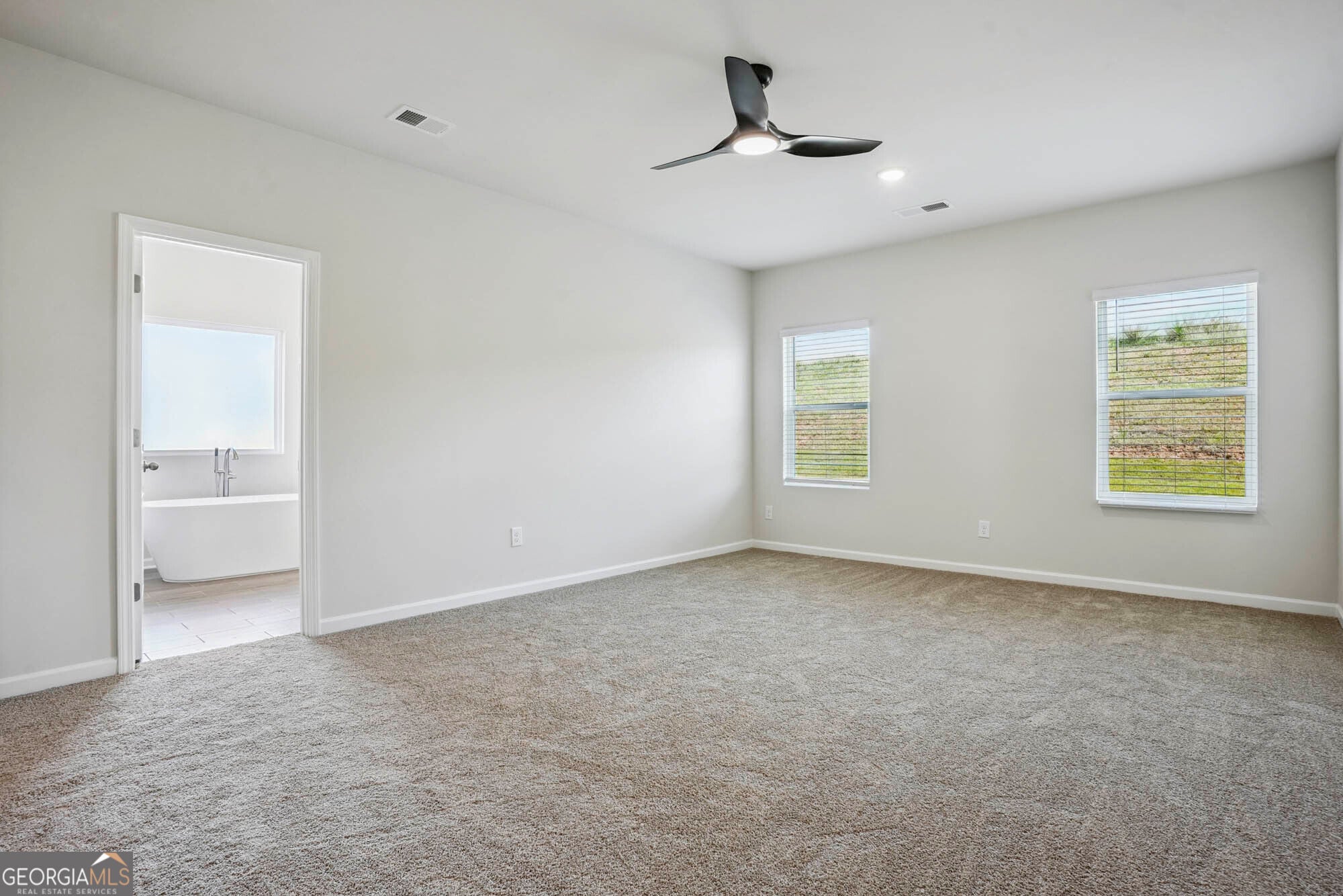 1548 Sungrown WAY