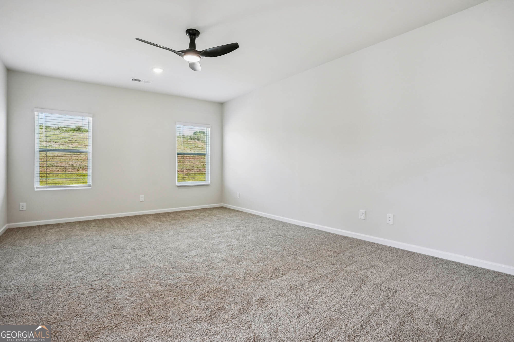 1548 Sungrown WAY