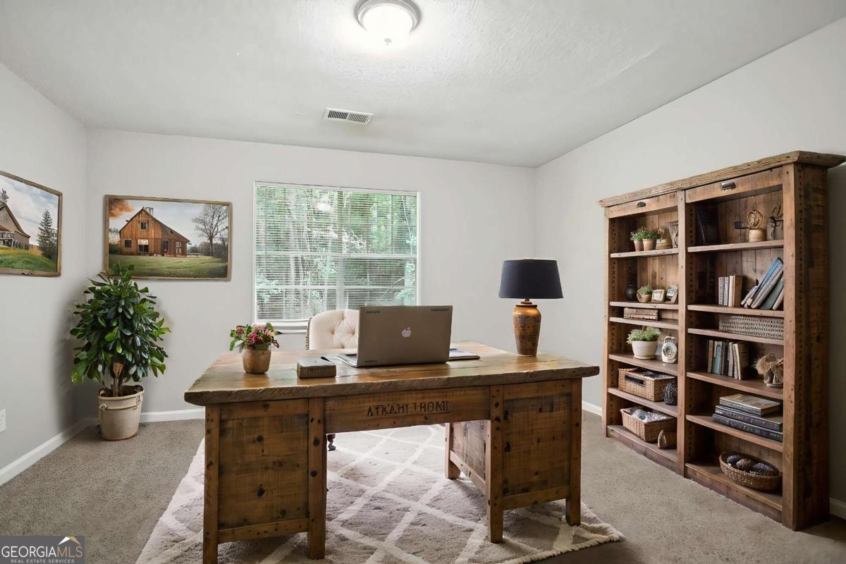 1286 Regal Heights DR