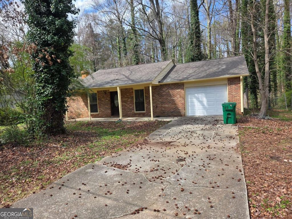 Photo of 5208 Mccarter Station, Stone Mountain, GA 30088 (MLS # 10725443)