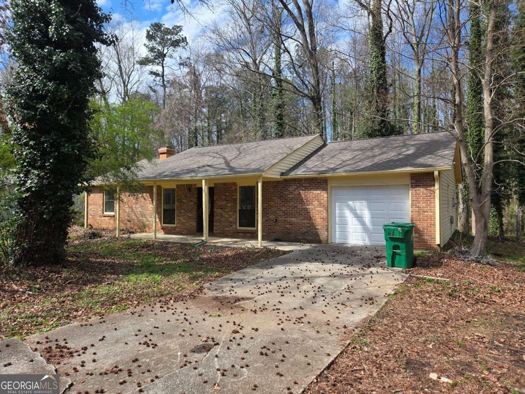 Photo of 5208 Mccarter Station, Stone Mountain, GA 30088 (MLS # 10725443)