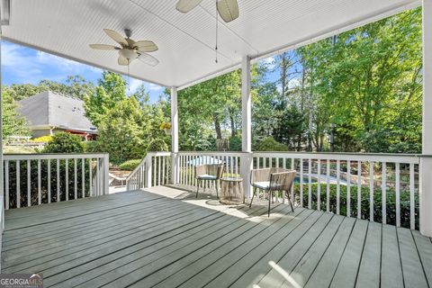 A home in Dacula