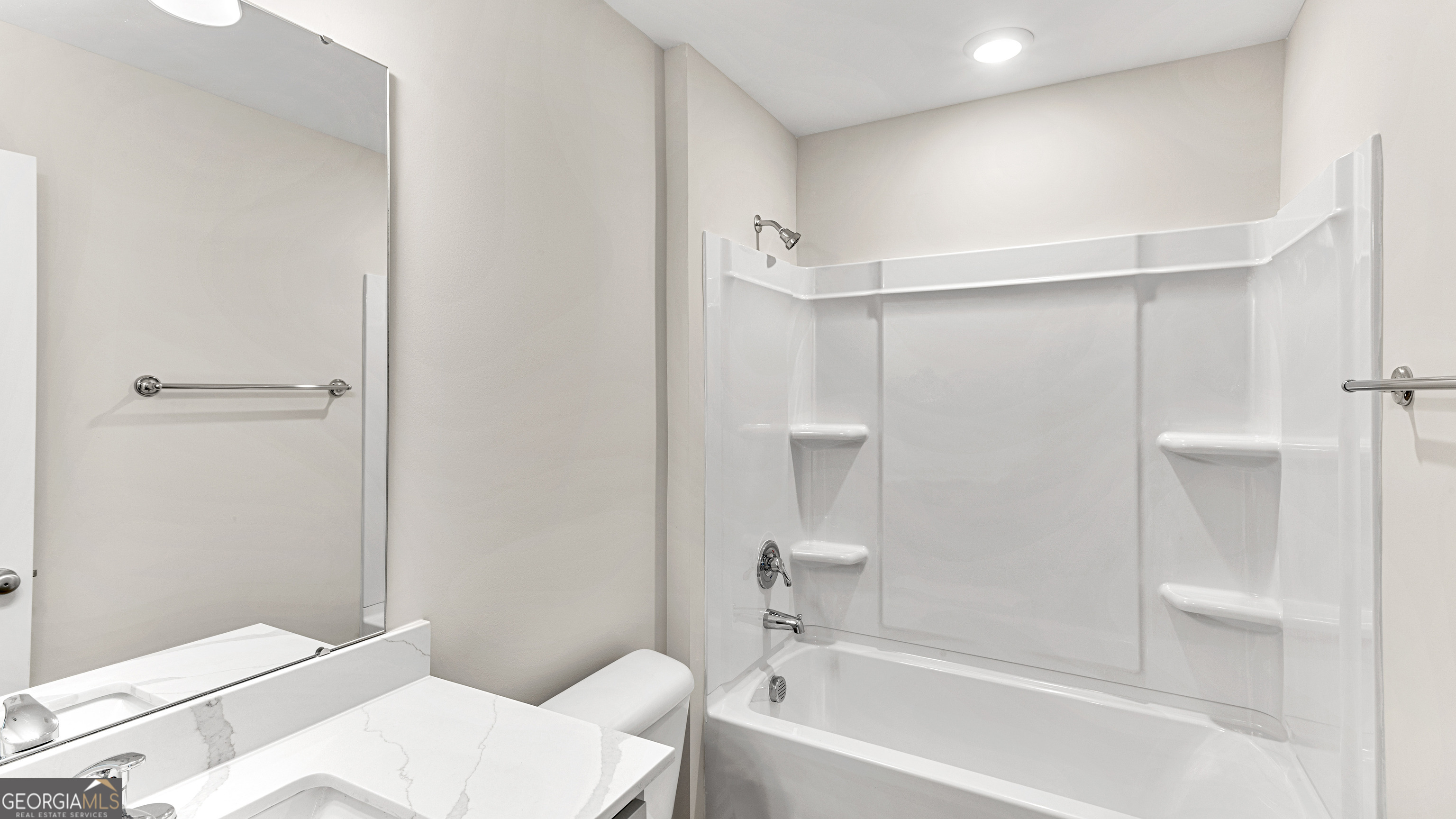 303 Somera LN