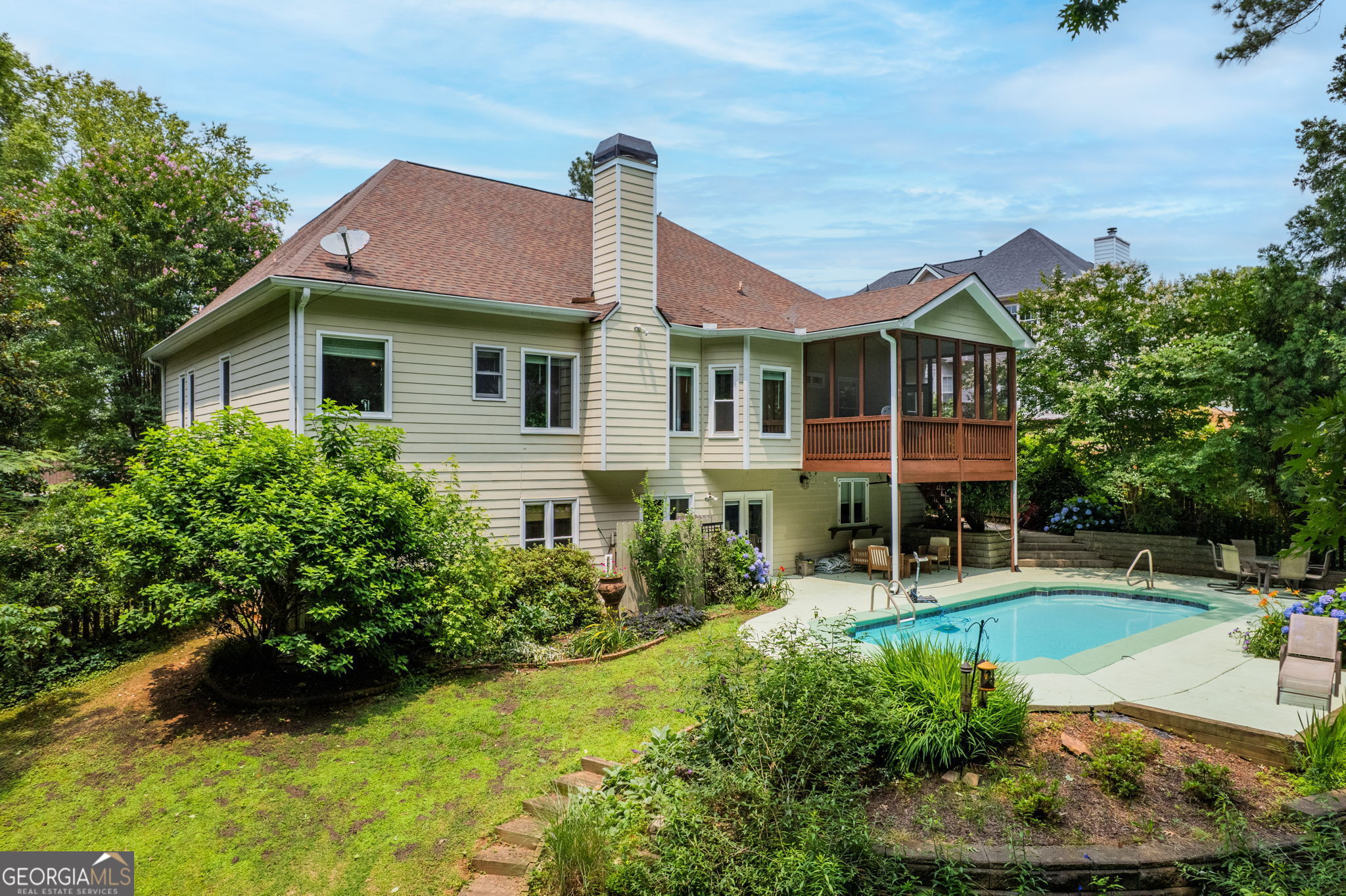 635 Piping Rock PT