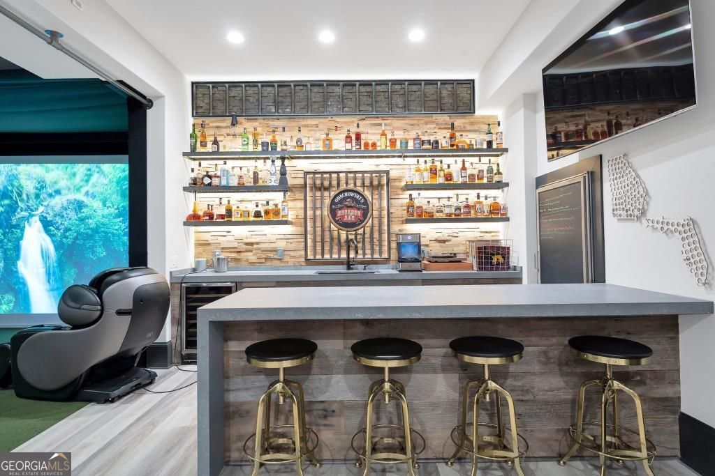 Atlanta Country Club - Residential