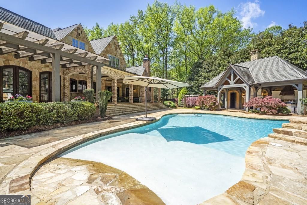 Atlanta Country Club - Residential