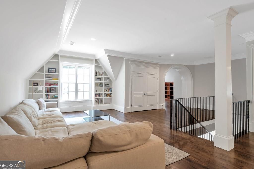 Atlanta Country Club - Residential