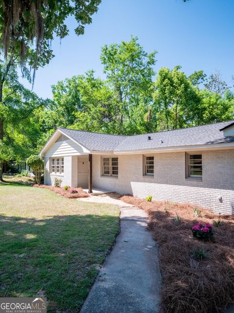 Photo of 2102 Park Lane, Valdosta, GA 31602 (MLS # 10649552)