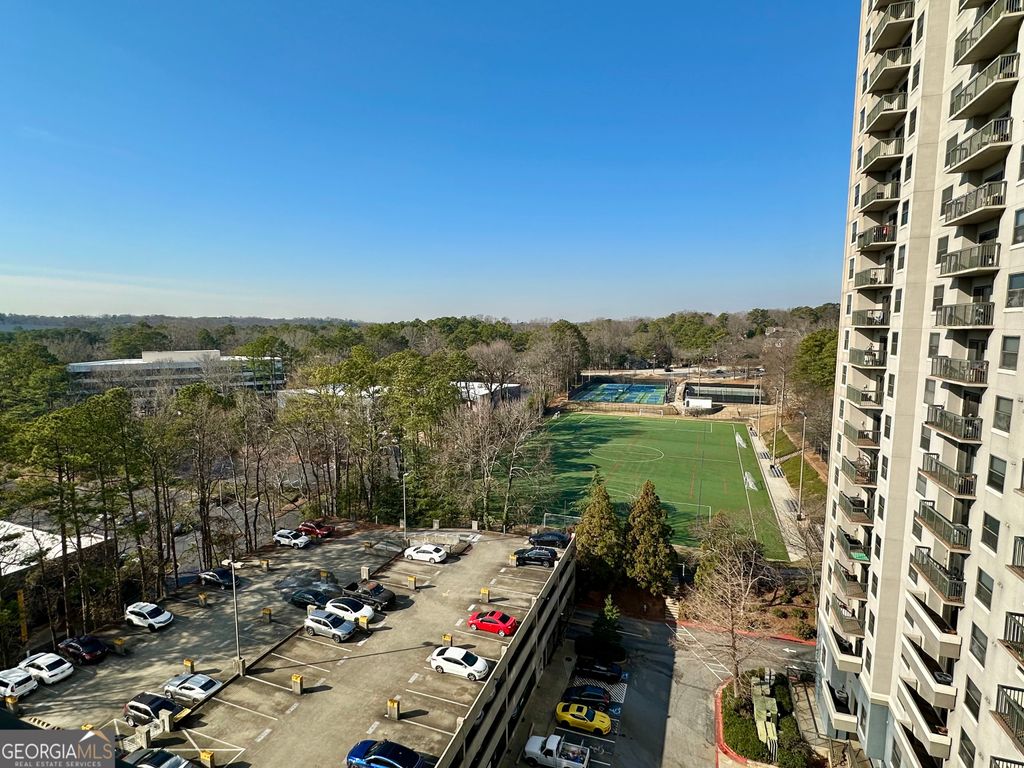 Photo of 795 Hammond Drive #APT 1109, Sandy Springs, GA 30328 (MLS # 10682402)