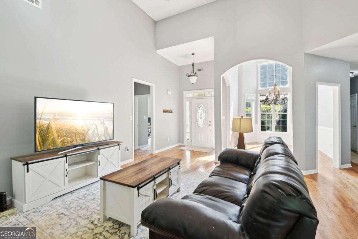 173 Freeman Forest DR