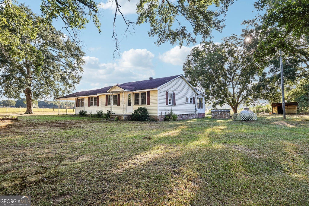 Photo of 4374 Cannon Road, Loganville, GA 30052 (MLS # 10845921)
