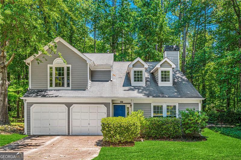 3841 Angora PL
