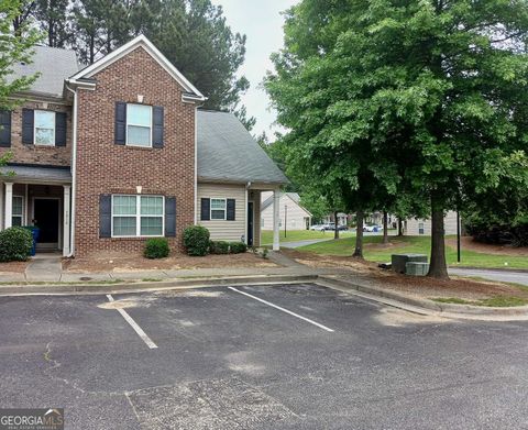 A home in South Fulton