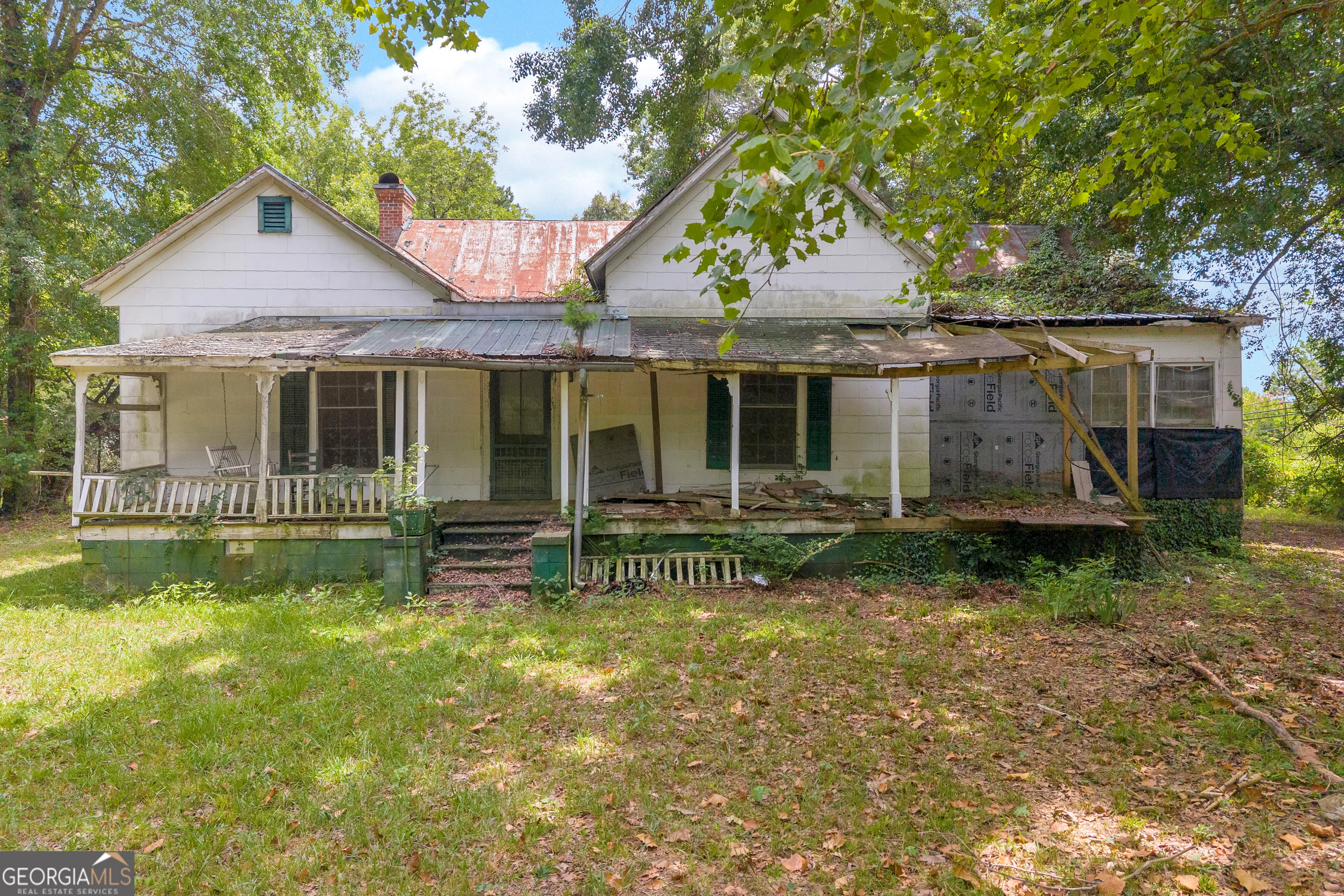 1104 Lexington Highway