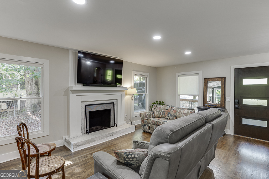 Lake Lanier - Residential