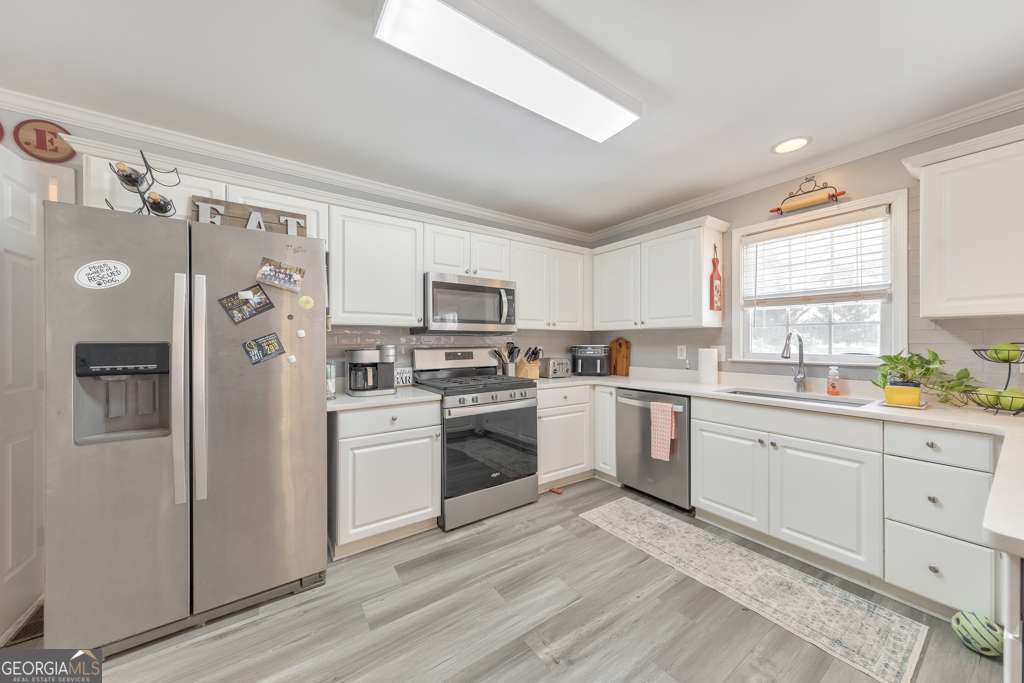 202 Allison DR