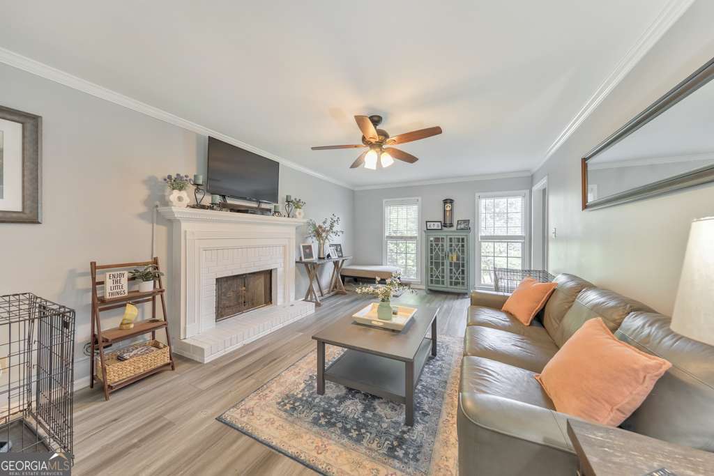 202 Allison DR