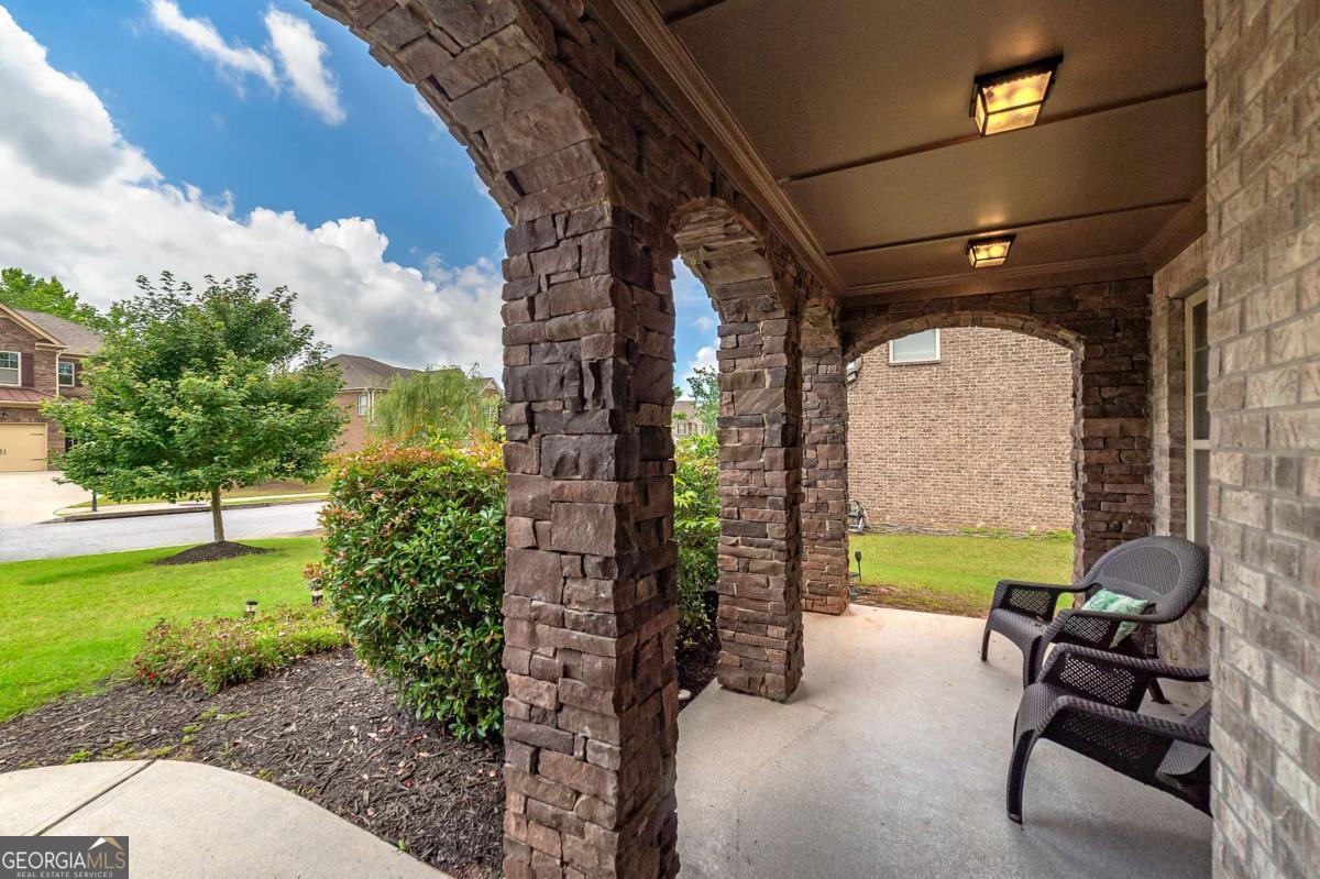 7645 Settles Walk LN