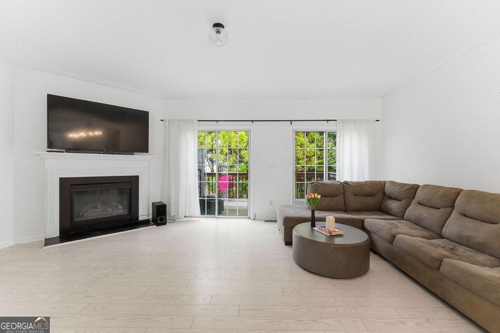 Photo of 3694 Utoy Dr SW, Atlanta, GA 30331 (MLS # 10677826)