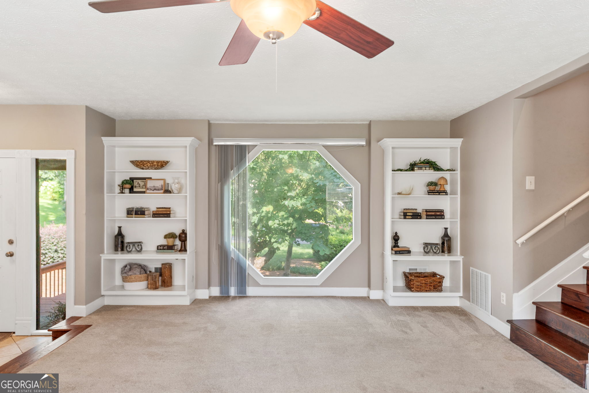4071 Stephanie CT NW