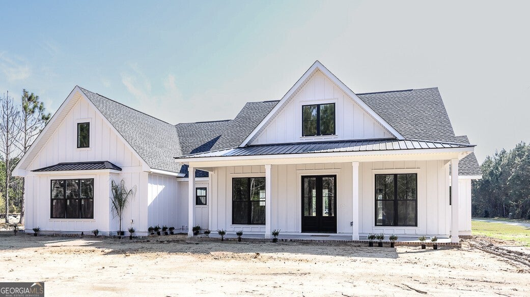 1049 Mccall RD