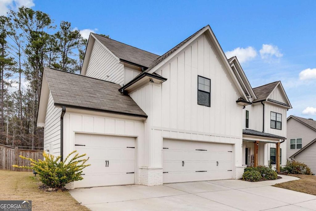 Photo of 40 Parkers Place, Hoschton, GA 30548 (MLS # 10654412)